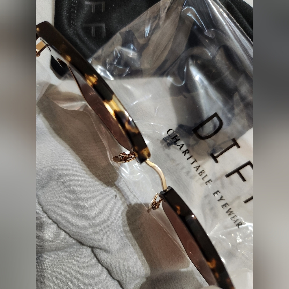 Diff Capri confetti tortoise brown sunglasses New… - image 9